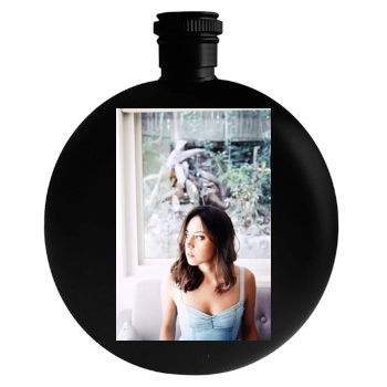 Aubrey Plaza Round Flask