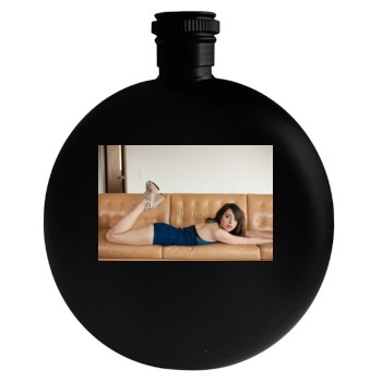 Aubrey Plaza Round Flask