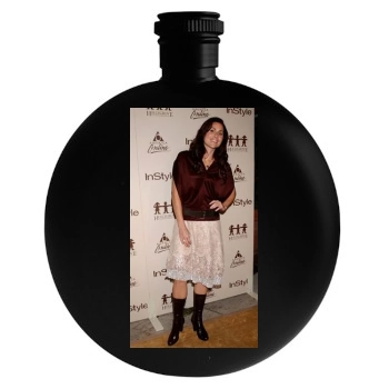 Minnie Driver Round Flask