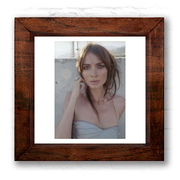 Saffron Burrows 6x6