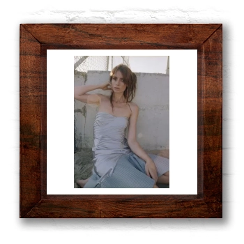 Saffron Burrows 6x6