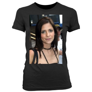 Sarah Michelle Gellar Women's Junior Cut Crewneck T-Shirt