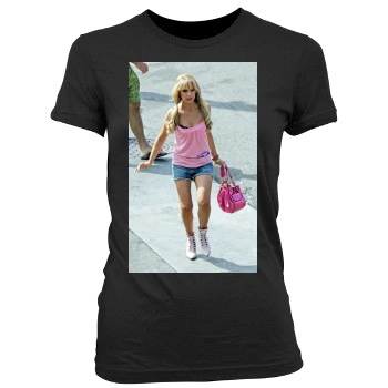 Sarah Michelle Gellar Women's Junior Cut Crewneck T-Shirt