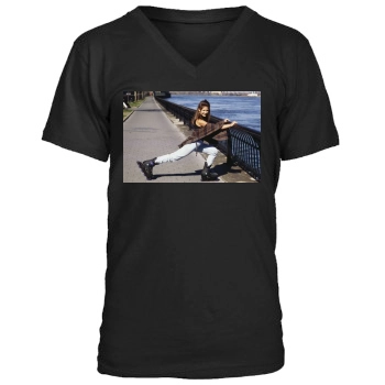 Sarah Michelle Gellar Men's V-Neck T-Shirt