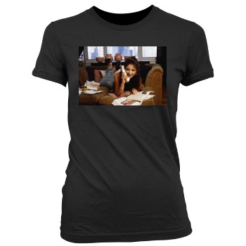 Sarah Michelle Gellar Women's Junior Cut Crewneck T-Shirt