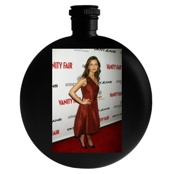 Sarah Michelle Gellar Round Flask