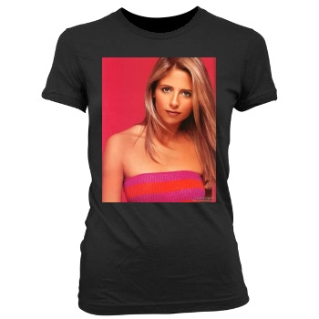 Sarah Michelle Gellar Women's Junior Cut Crewneck T-Shirt