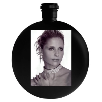 Sarah Michelle Gellar Round Flask