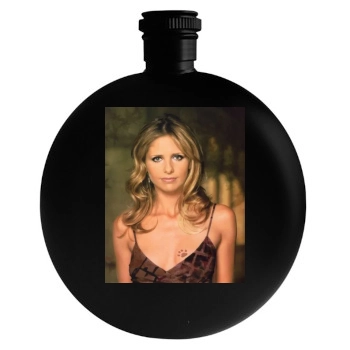 Sarah Michelle Gellar Round Flask