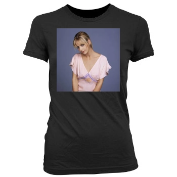 Sarah Michelle Gellar Women's Junior Cut Crewneck T-Shirt