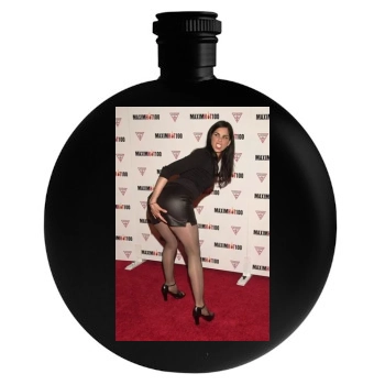 Sarah Silverman Round Flask