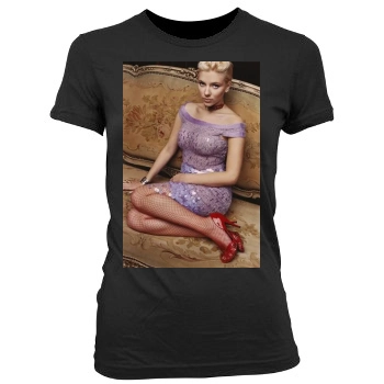 Scarlett Johansson Women's Junior Cut Crewneck T-Shirt