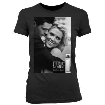 Scarlett Johansson Women's Junior Cut Crewneck T-Shirt