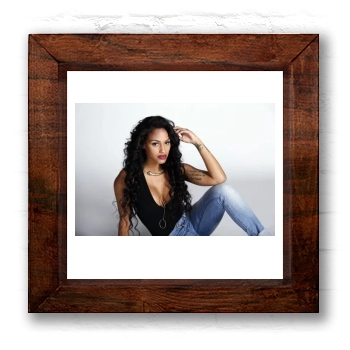 Fanny Neguesha 6x6