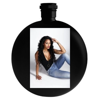 Fanny Neguesha Round Flask