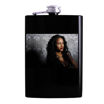 Fanny Neguesha Hip Flask