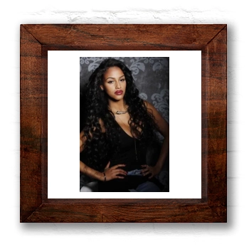 Fanny Neguesha 6x6