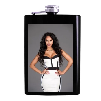 Fanny Neguesha Hip Flask