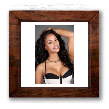 Fanny Neguesha 6x6