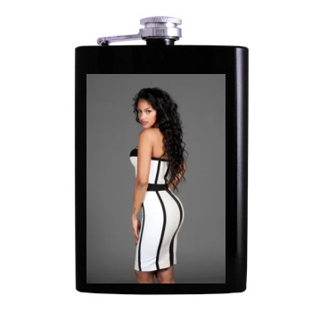 Fanny Neguesha Hip Flask