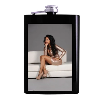 Fanny Neguesha Hip Flask