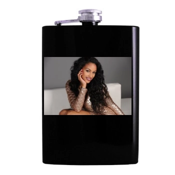 Fanny Neguesha Hip Flask