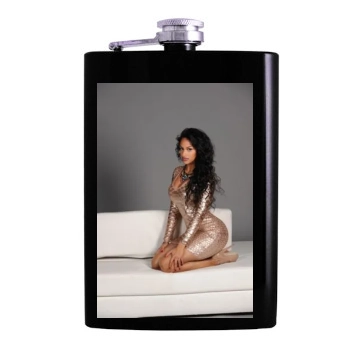 Fanny Neguesha Hip Flask