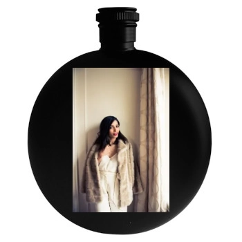 Freida Pinto Round Flask