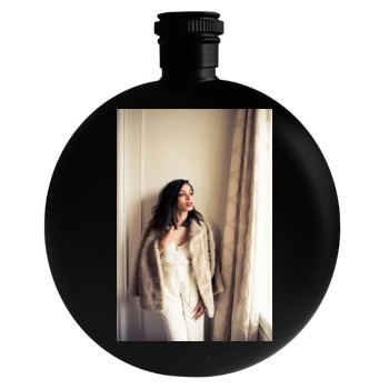 Freida Pinto Round Flask