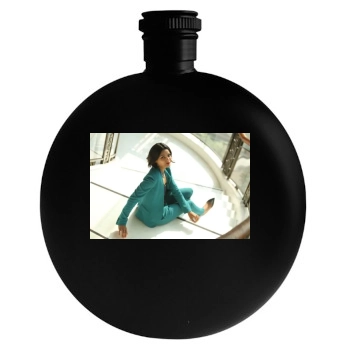 Freida Pinto Round Flask