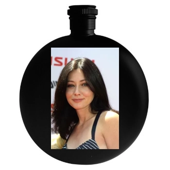 Shannen Doherty Round Flask