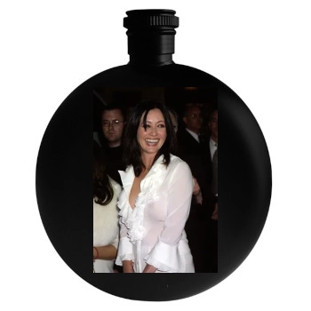 Shannen Doherty Round Flask