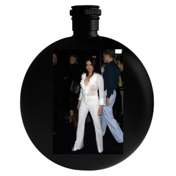 Shannen Doherty Round Flask