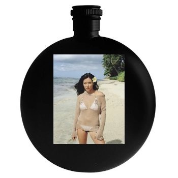 Shannen Doherty Round Flask