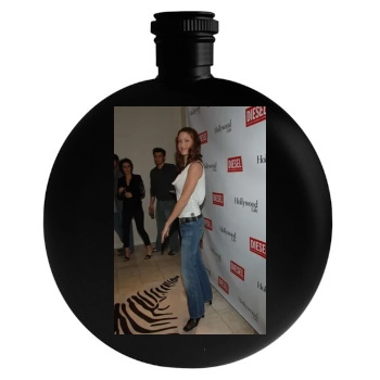 Shannon Elizabeth Round Flask