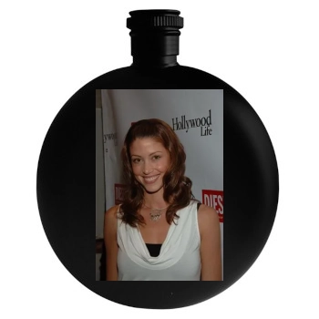 Shannon Elizabeth Round Flask