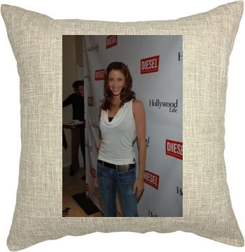 Shannon Elizabeth Pillow