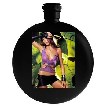 Shannon Elizabeth Round Flask