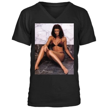 Shannon Elizabeth Men's V-Neck T-Shirt