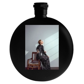 Elizabeth Debicki Round Flask