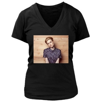 Elizabeth Debicki Women's Deep V-Neck TShirt