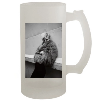 Elizabeth Debicki 16oz Frosted Beer Stein