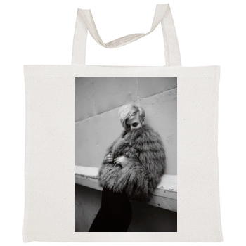 Elizabeth Debicki Tote