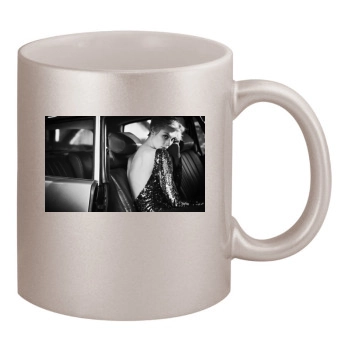 Elizabeth Debicki 11oz Metallic Silver Mug