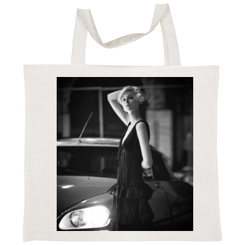 Elizabeth Debicki Tote