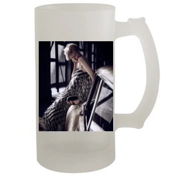 Elizabeth Debicki 16oz Frosted Beer Stein