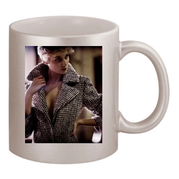 Elizabeth Debicki 11oz Metallic Silver Mug