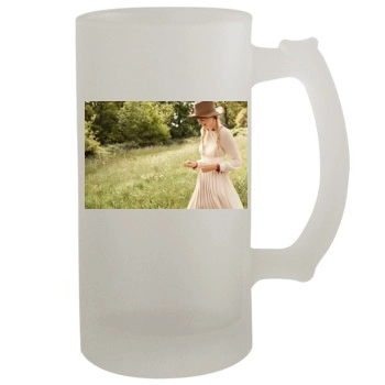 Elizabeth Debicki 16oz Frosted Beer Stein