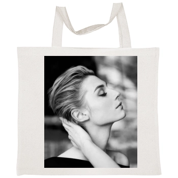 Elizabeth Debicki Tote