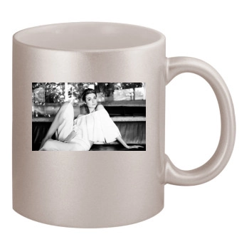 Elizabeth Debicki 11oz Metallic Silver Mug